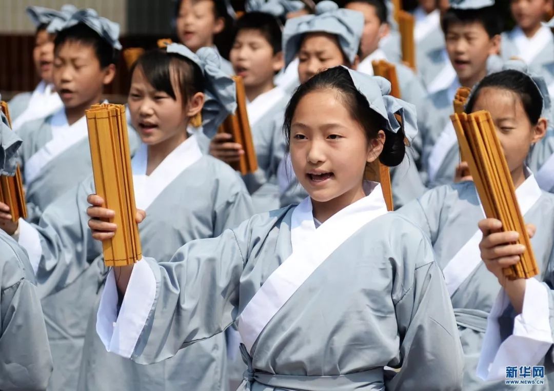 让宝贝成为一个有气质的人【7430首给孩子学习的国学音频】 让宝贝成为一个有气质的人【7430首给孩子学习的国学音频】