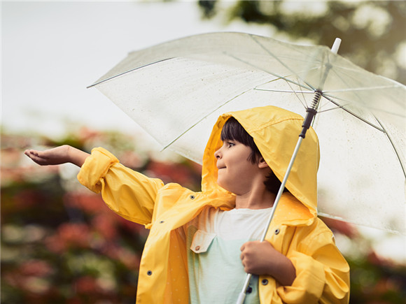 易烊千玺开手机热点救场:拥有大局观的优秀孩子,都是 易烊千玺开手机热点救场:拥有大局观的优秀孩子,都是